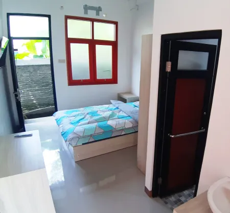 Fully Furnished